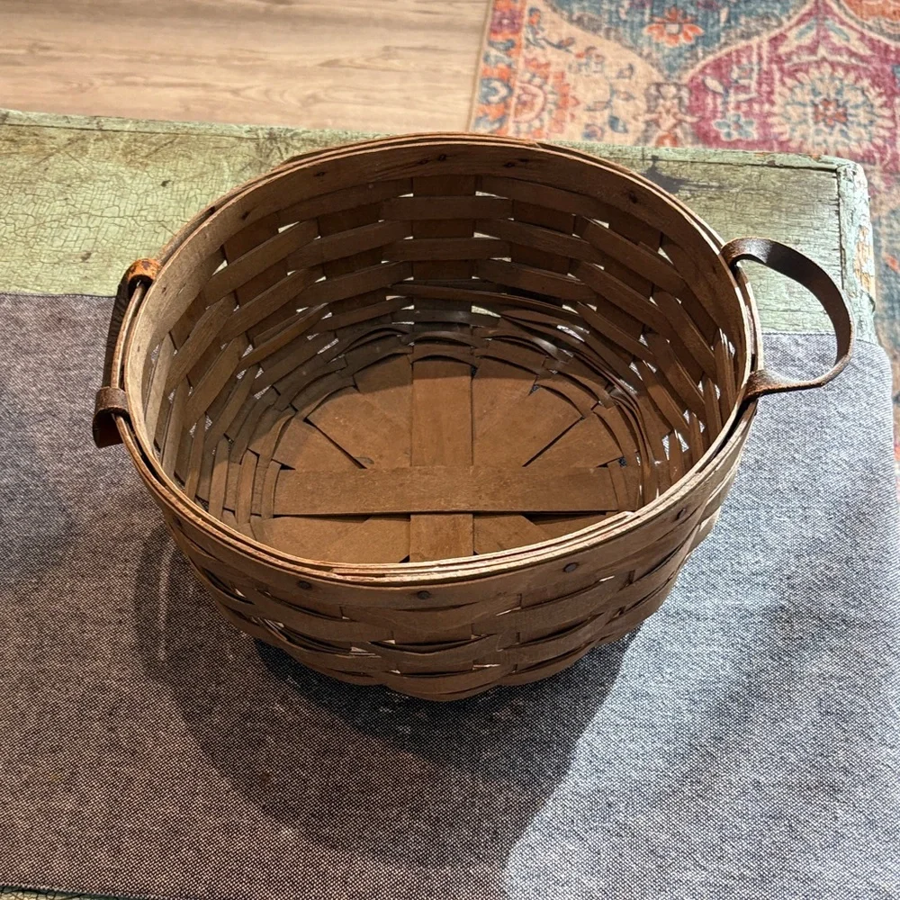 Signed 1982 Handwoven Wood Splint Basket Leather Handles Primitive